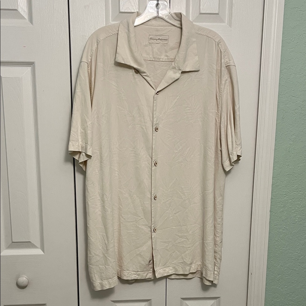 Tommy Bahama Beige Short Sleeve Shirt - Picture 6 of 7
